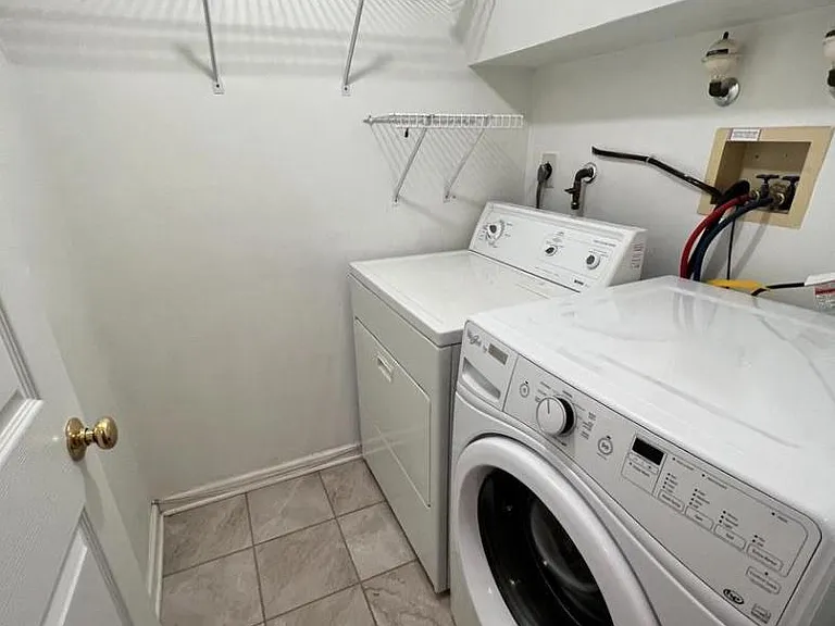 3303 Sterling Rd — Photo 14