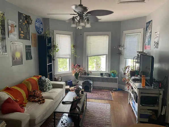 122 15th St NE, Washington, DC 20002
