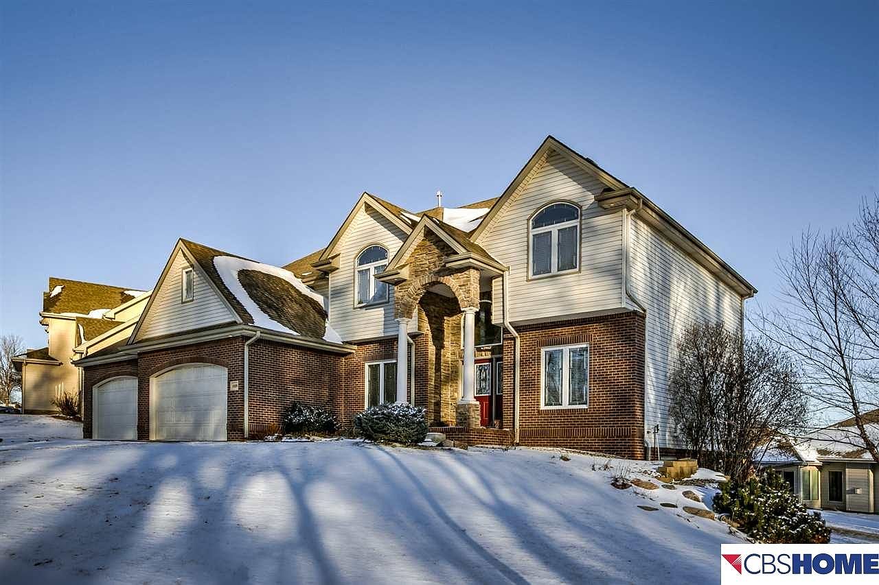 10259 Cimarron Woods Dr, La Vista, NE 68128 | Zillow