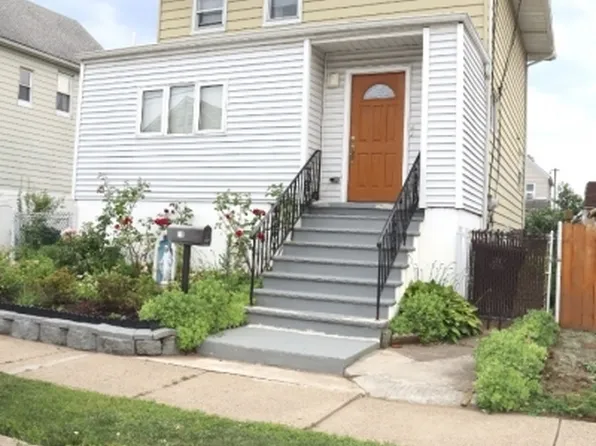 29 Pulaski Place, Hackensack City, NJ 07601