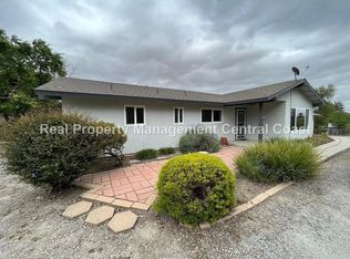 711 Ivy Ln, Paso Robles, CA 93446