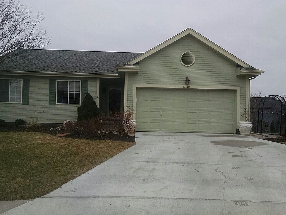 1st image of 6419 S 162nd Terrace Cir