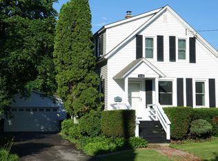 1130 Waukegan Rd, Northbrook, IL 60062