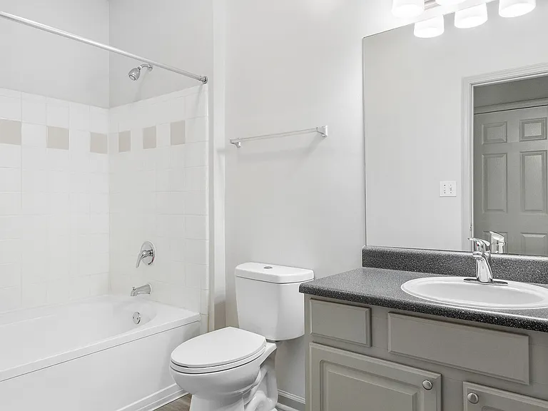 C203310_2B2B_BATH2