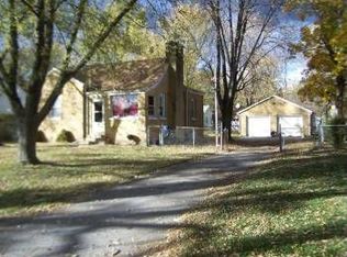 808 W 63rd Ave, Merrillville, IN 46410