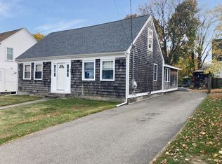 61 Broad St, Whitman, MA 02382