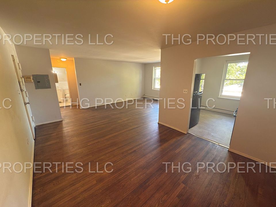 2nd image of 600-610 E Front St #610-2J