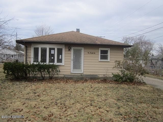 1st image of 481 S Sheridan Dr