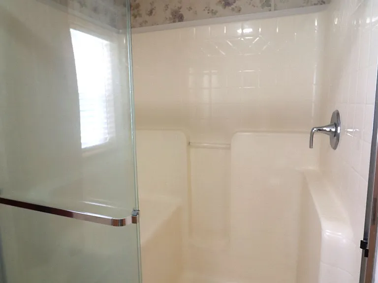 14 Meadowview Dr — Photo 18