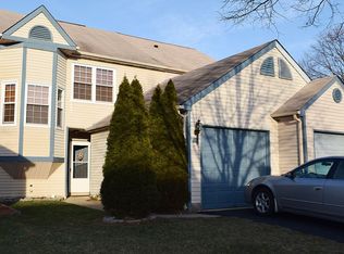 9 Laurel Ct, Hamilton, NJ 08690