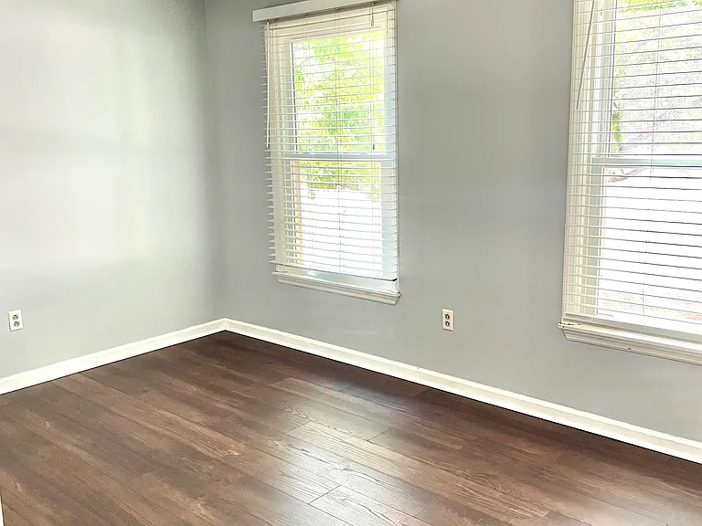 133 Lewis Ln — Photo 12