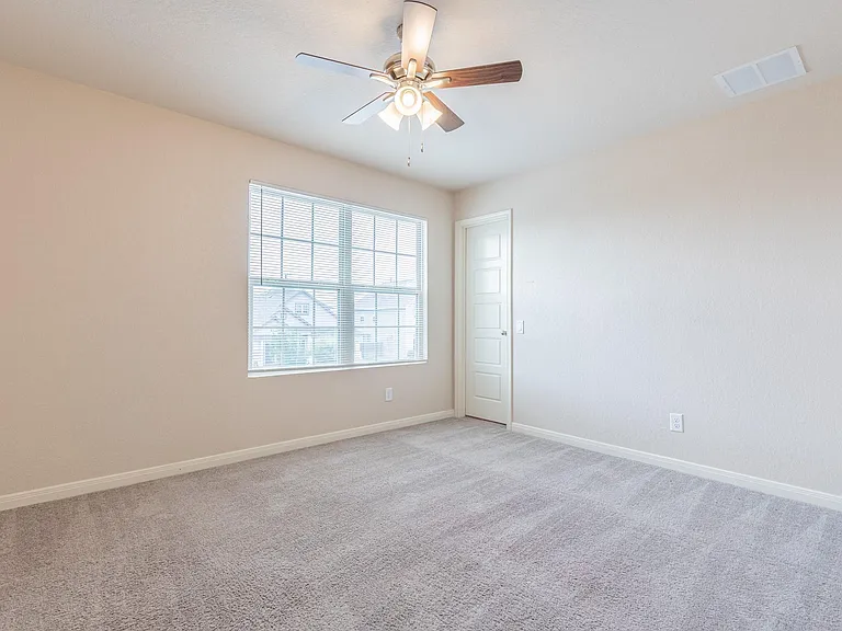 746 Farmers Dell St — Photo 31