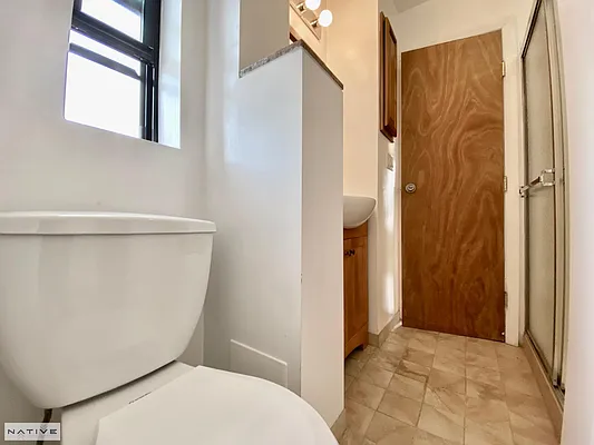 Rented by Native Real Estate LLC | media 16