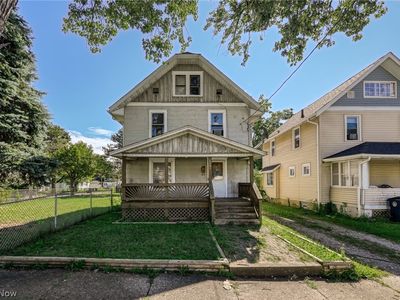 2261 8th St SW, Akron, OH, 44314
