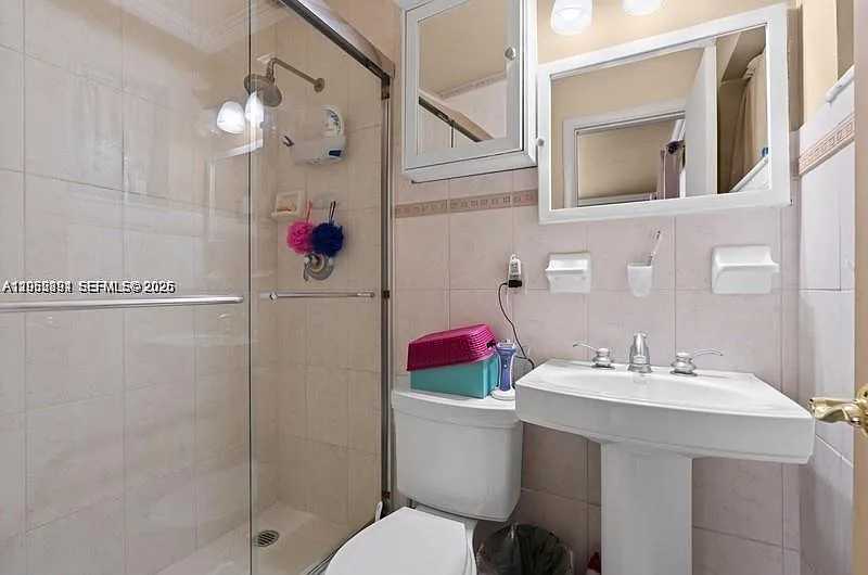 2 bed, 936 sqft, $2,750 — Photo 3
