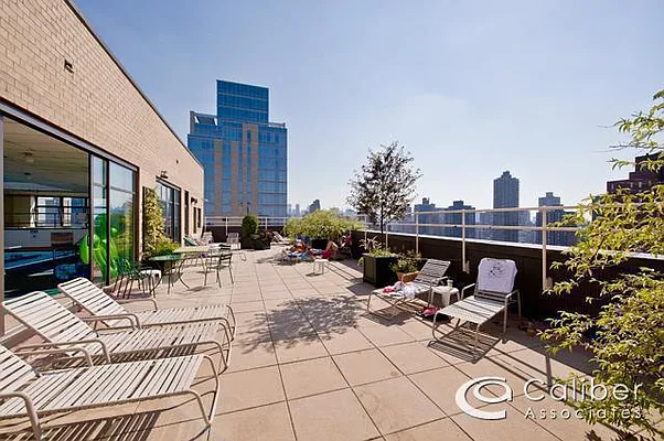 Rented by Caliber Associates | media 41