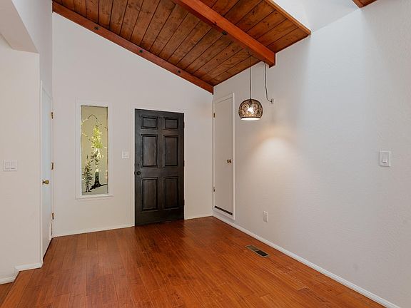 2nd image of 1301 Chateau Place