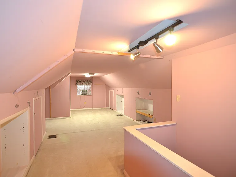 4625 Orchard Ln — Photo 12