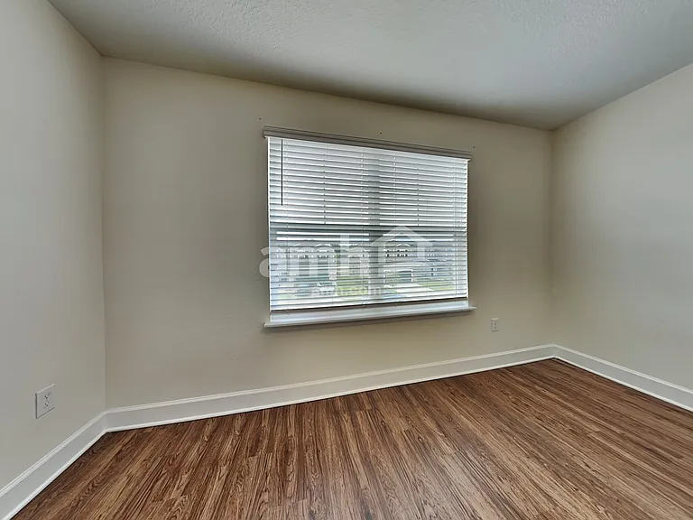 918 Walden Pond Dr — Photo 23