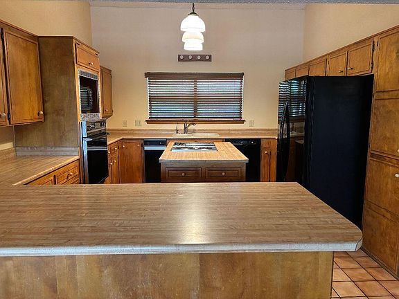 4th image of 104 Edinburgh Rd