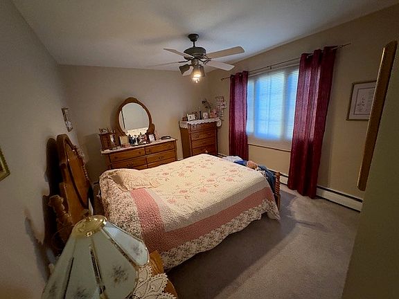 4th image of 940 17th St APT 7