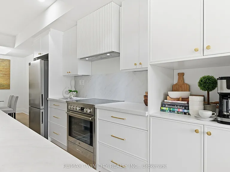 47 Edwin St #1 — Photo 8