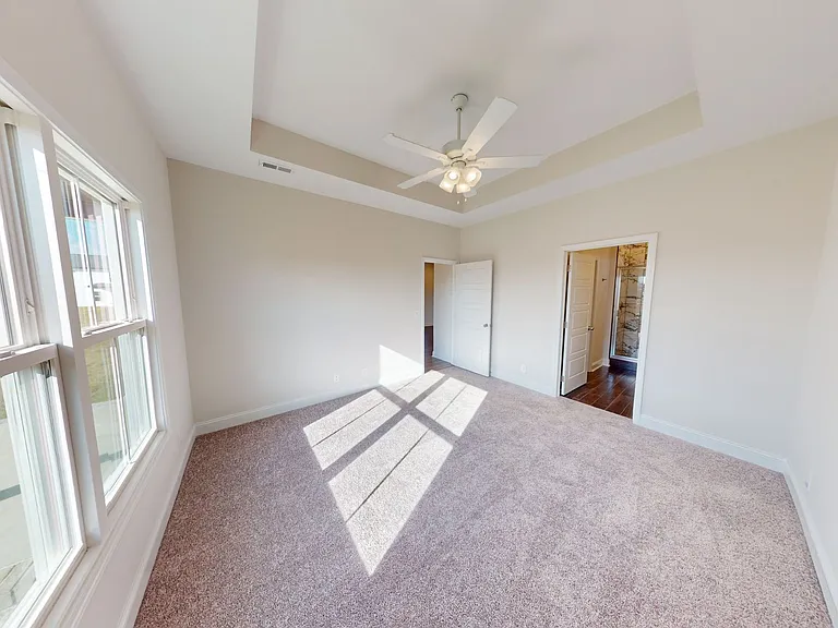 1018 Cherry Acres Dr — Photo 18