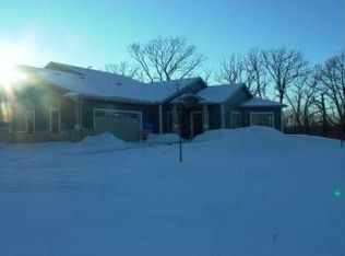 474 Panorama Cir NW, Rochester, MN 55901
