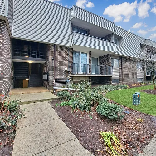 10244 Prince Pl Photo 1