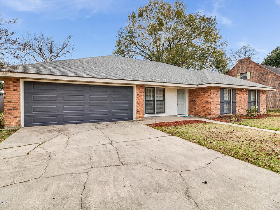 1st image of 207 W Governor Miro Dr