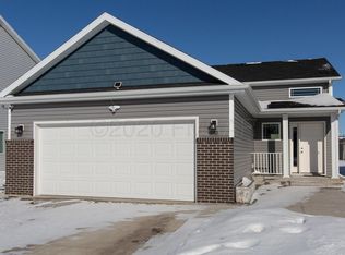 6181 61st Ave S, Fargo, ND 58104