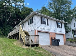 1696 Manchester Rd, Akron, OH 44314