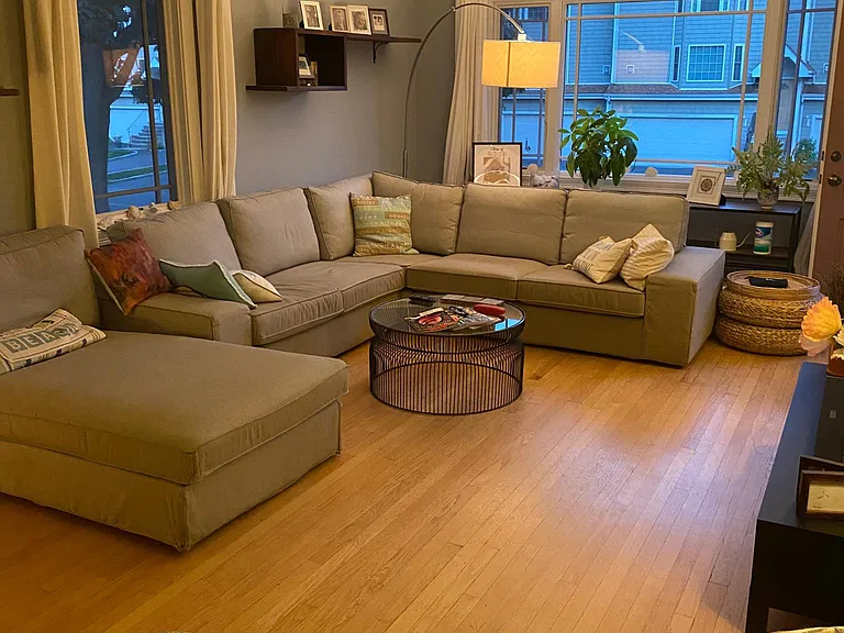 272 Castle Ave — Photo 8