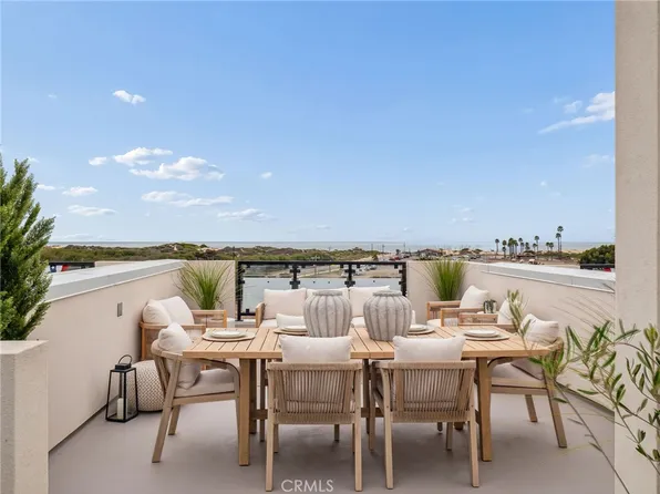 149 N 2nd St, Grover Beach, CA 93433