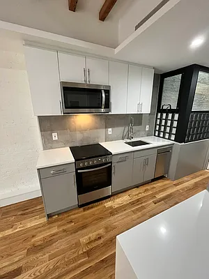 Rented by Reyes & Elsamad Real Estate Group | media 11