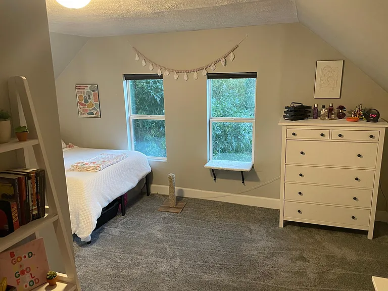 3rd floor BR