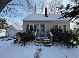57 Central St, Randolph, ME 04346