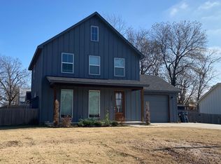 303 S Atoka Ave, Coweta, OK 74429