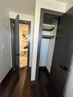 Rented by Delmark Realty LLC | media 65