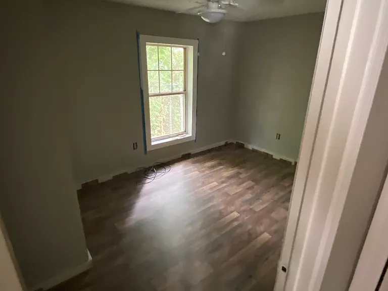 302 Jones Ave #D — Photo 7