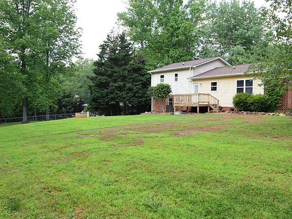Spacious Backyard