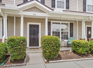 213 Hemingway Cir, Summerville, SC 29483