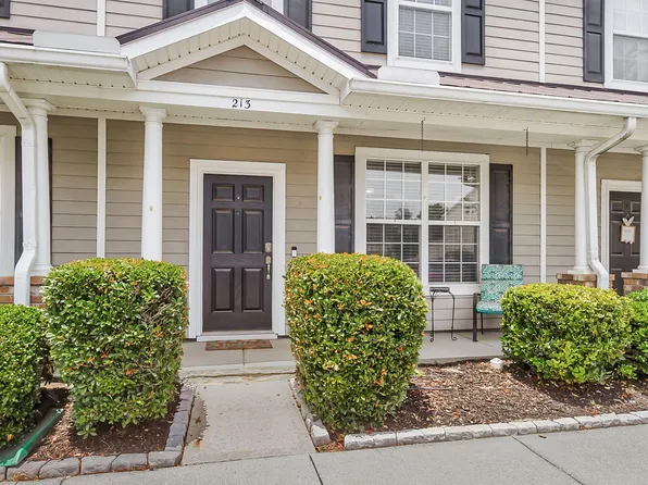 213 Hemingway Cir, Summerville, SC 29483