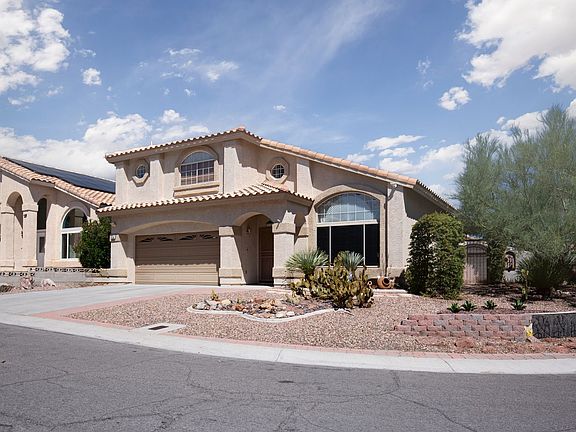 2nd image of 9038 Indian Valley Dr