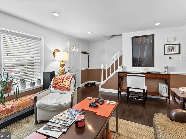 8113 Loving Forest Ct — Photo 12