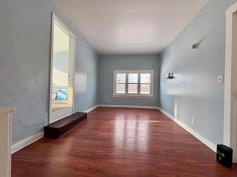 255 Ontario St #2 — Photo 14