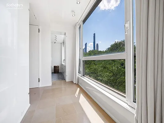 Rented by Sotheby's International Realty | media 12