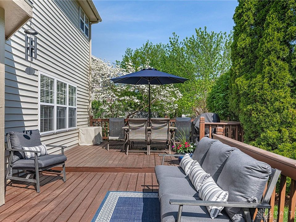 40 Berryhill Ct, Springboro, OH 45066 | Zillow
