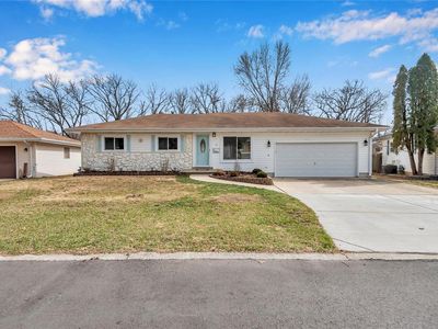 38 Country Life Dr, O'Fallon, MO, 63366