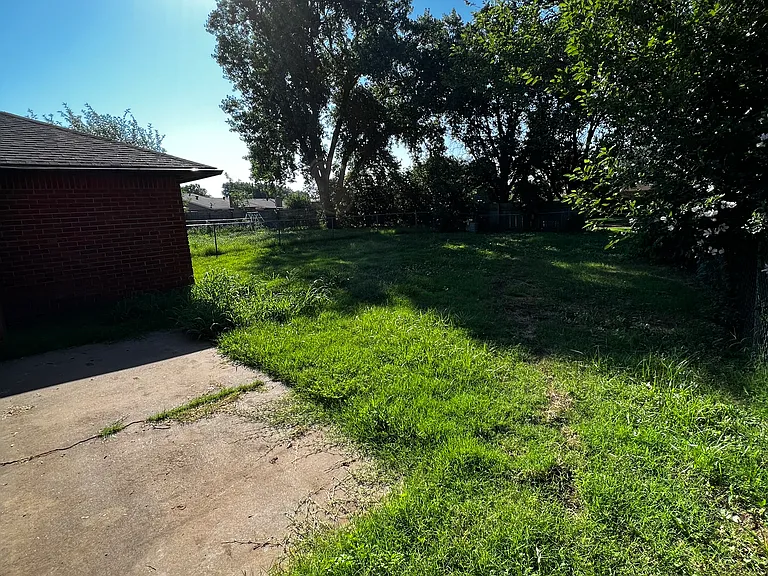 5901 Cedar Ridge Dr #5 — Photo 19